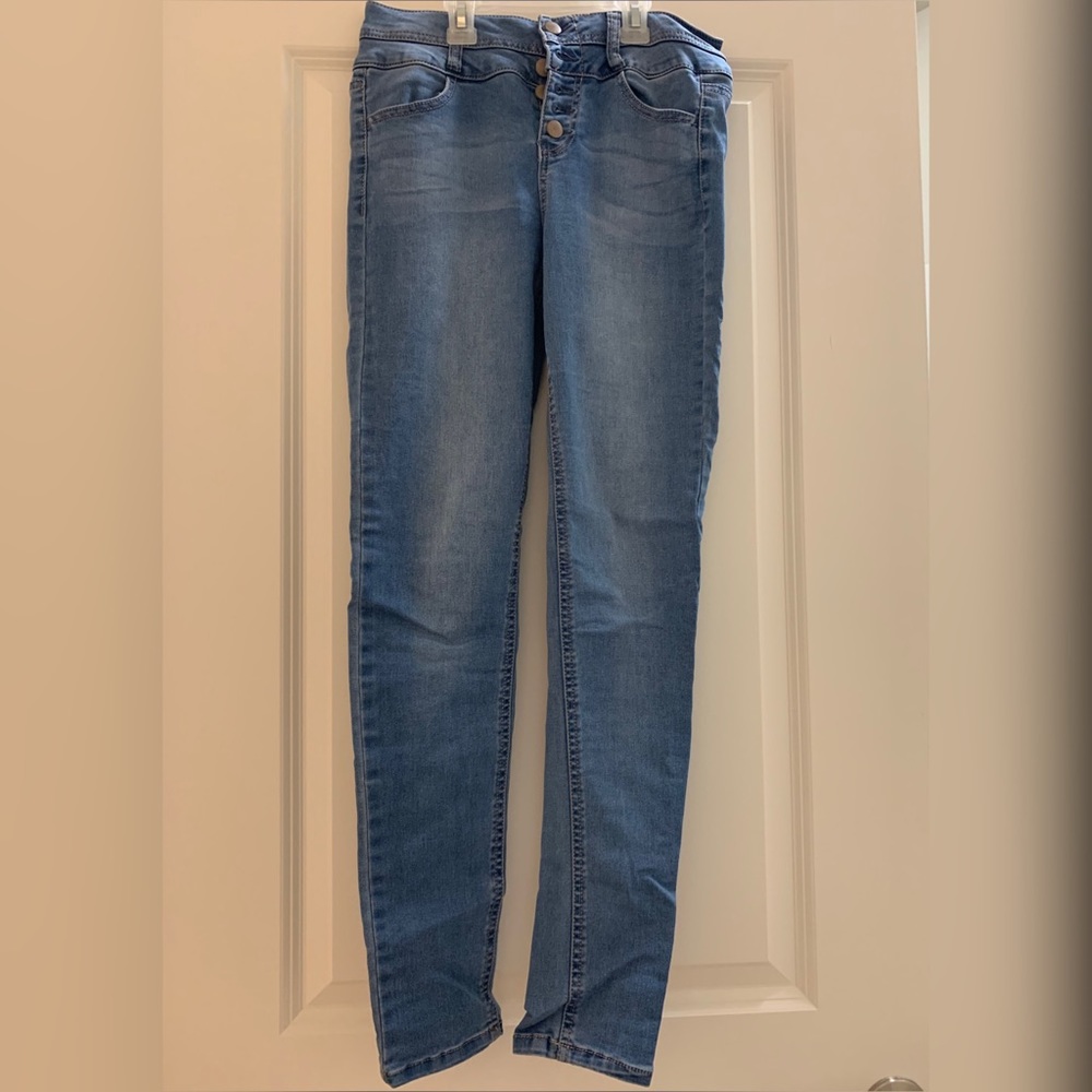 Tinseltown high-waisted, medium wash, skinny jeans